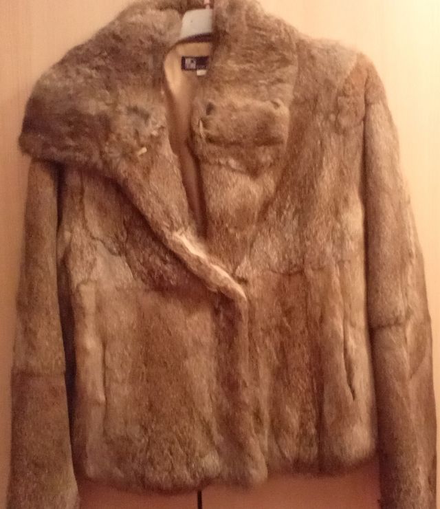 Abrigo de piel auténtica marrón