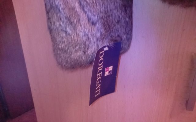 Abrigo de piel auténtica marrón