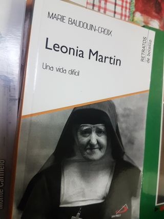 Varios