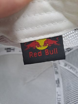 Gorra Oracle Red Bull Racing Beige y Verde - Nueva