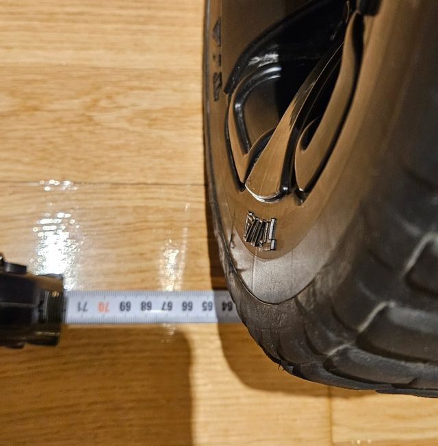 Buggy a bateria con control remoto y 4 motores.