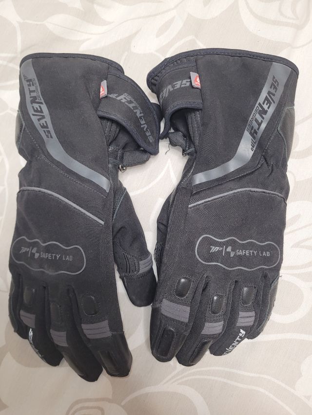 Guantes Seventy Degrees negro , no son mi talla