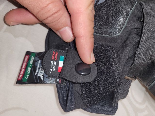 Guantes Seventy Degrees negro , no son mi talla