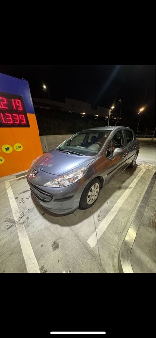 Peugeot 207 2010