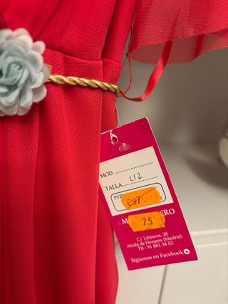 Vestido de fiesta con flores