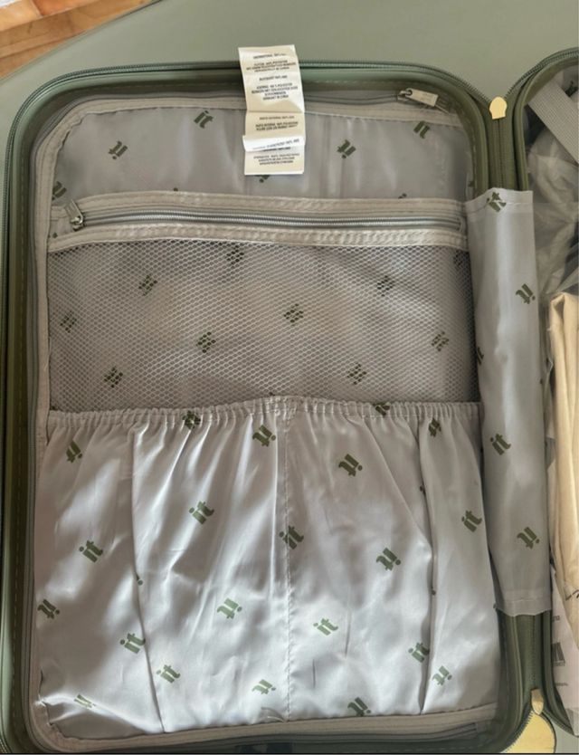 Maleta de viaje IT Luggage verde