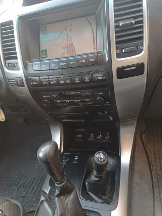 Toyota Land Cruiser 2005