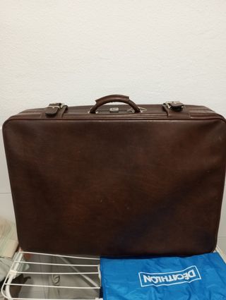 Maleta Vintage Cuero- JET STAR- Con Ruedas.