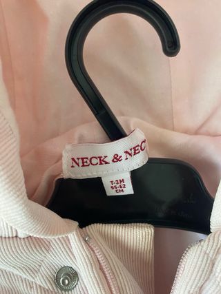 Dos Buzos rosas acolchados para bebé