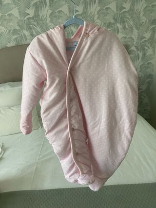 Dos Buzos rosas acolchados para bebé