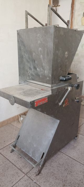 Escudilladora de bizcocho