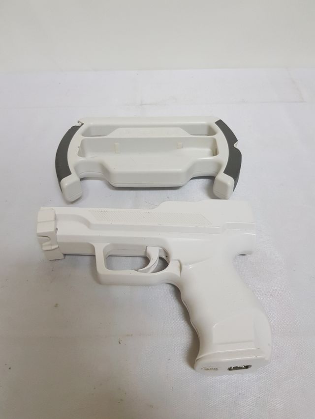 Accesorios Wii: Pistola y Soporte