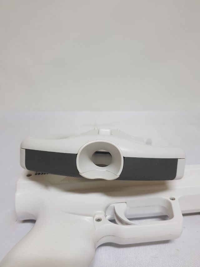 Accesorios Wii: Pistola y Soporte