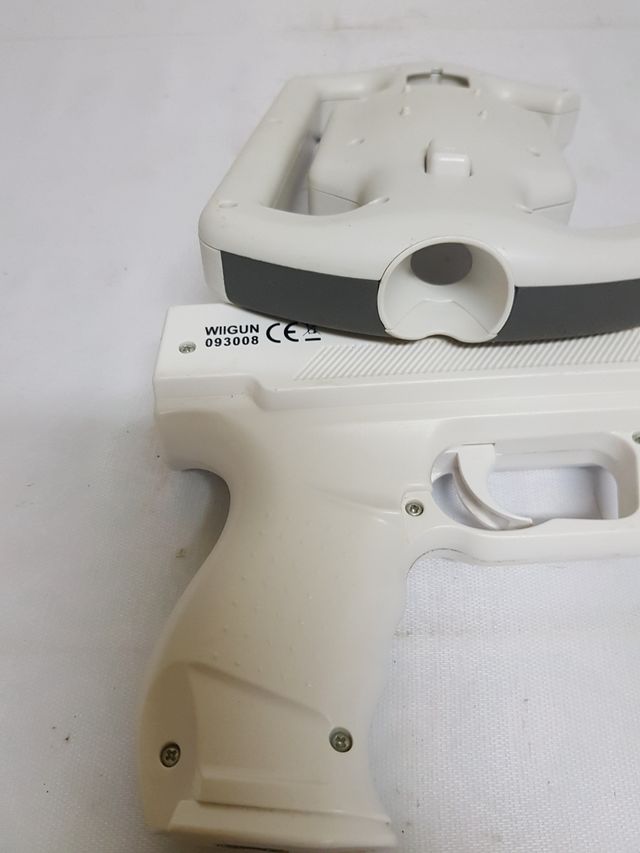 Accesorios Wii: Pistola y Soporte