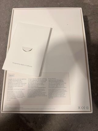 iPad Air A1474 64GB Wifi Plata