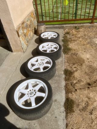 Llantas Japan Racing JR3 5x114,3  5x120 Blancas