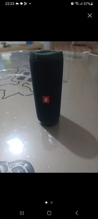Altavoz JBL Negro