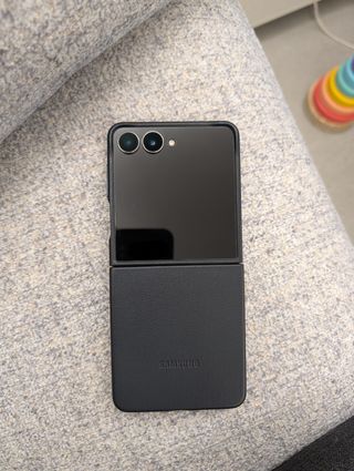 Samsung Galaxy Z Flip 7