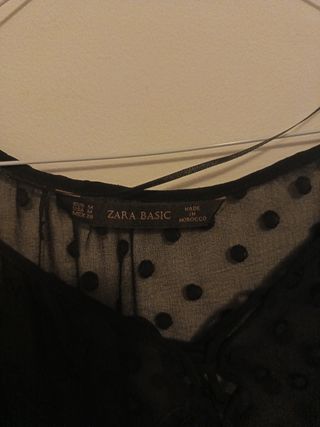 Blusa Negra Transparente con Lunares