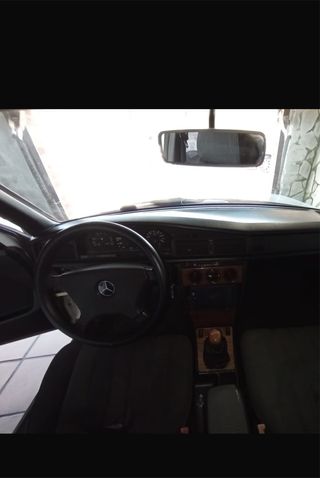 Mercedes-Benz 190d/201