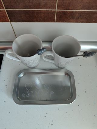Tazas café de diseño corazones con bandeja nuevo