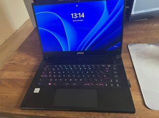 Portátil MSI GS66 10se-051es Negro
