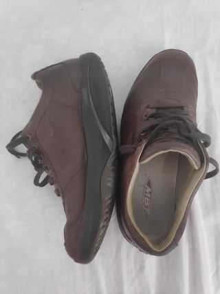 Zapatos MBT Marrones Hombre