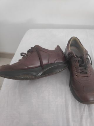 Zapatos MBT Marrones Hombre