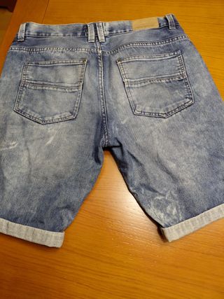 Pantalón corto tejano Bershka hombre Talla 42