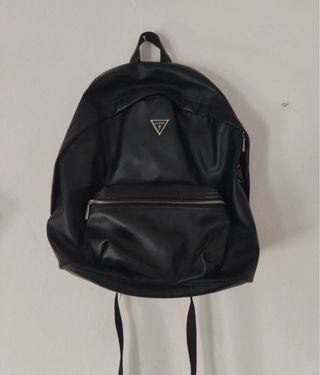Mochila Guess Negra