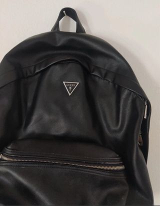 Mochila Guess Negra