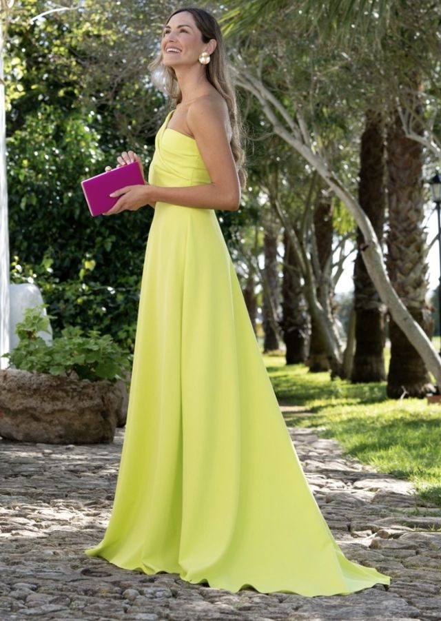 Vestido de fiesta amarillo