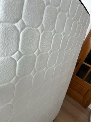 Colchón 135x190 cm + embalaje de plástico