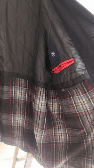 Abrigo de hombre gris oscuro 