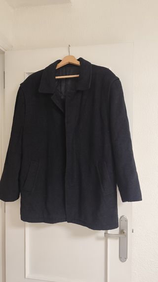 Abrigo de hombre gris oscuro 