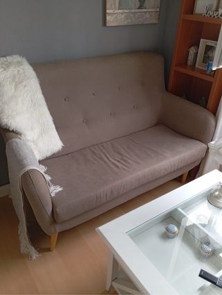Sofá de 2 plazas beige