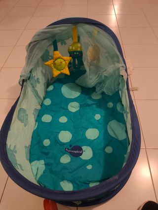 Cuna de viaje plegable con mosquitera