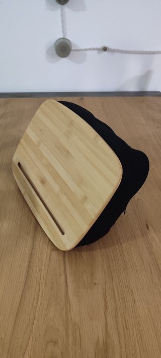Soporte sofá para portátil de bambú