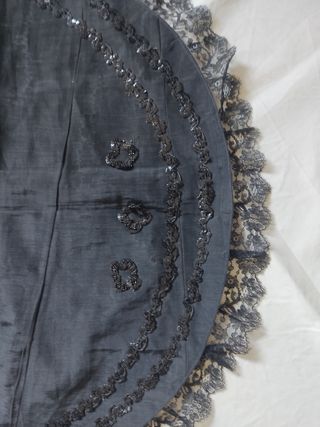 ANTIGUAS MANTILLAS SIGLO XIX