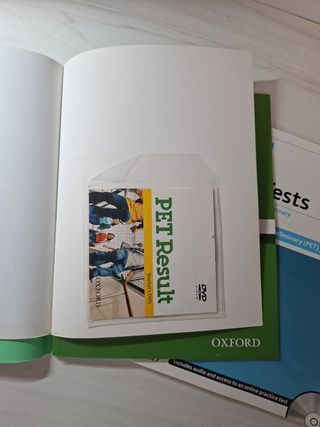 Cuadernillos para estudiar inglés nivel PET (B1)