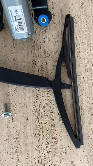 Conjunto limpiaparabrisas trasero MINI F56