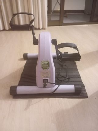 Bicicleta estática para sentados