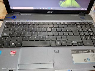 Portátil Acer con Cargador