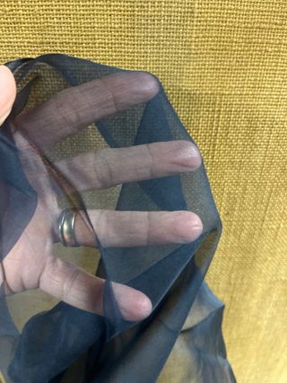 Scampolo di tessuto blu