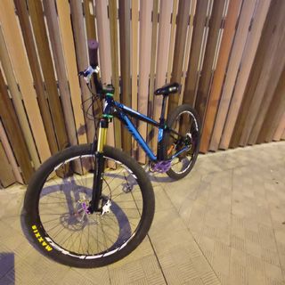 Bicicleta Specialized Stunt 29