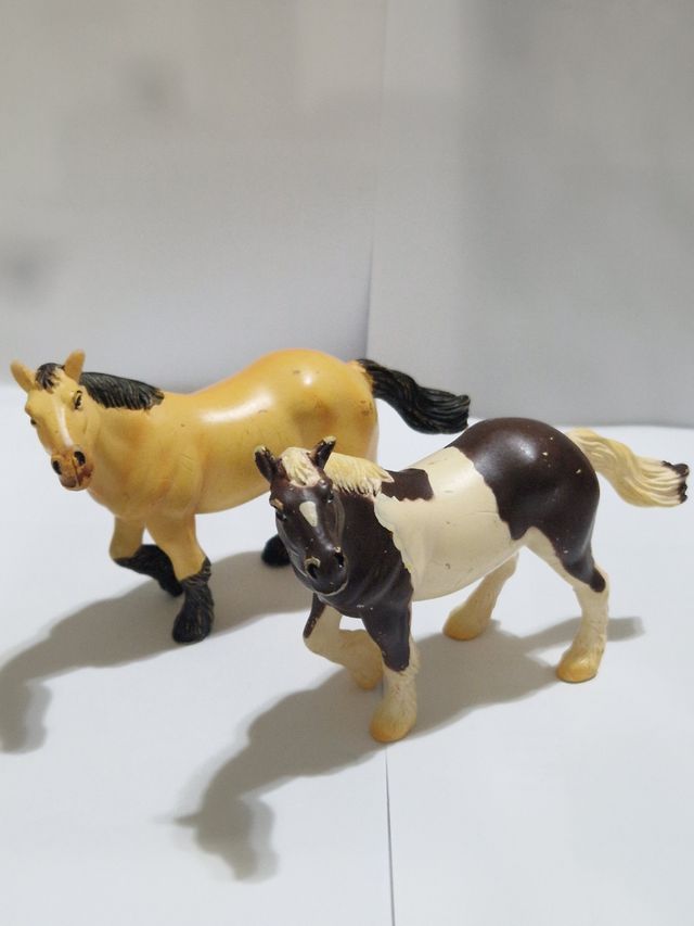Cavallini in gomma