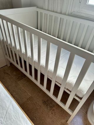 Cuna IKEA Sundvik Blanca + Colchón sin uso