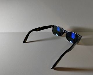 Ray-Ban New Wayfarer Polarizadas Marrón