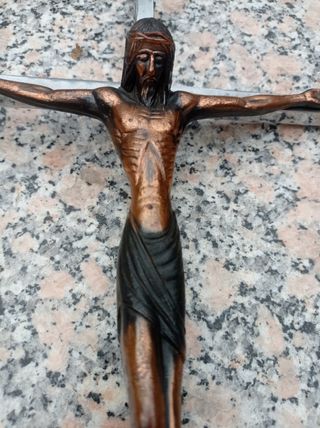 Crucifijo de bronce Bronce