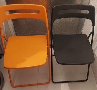 Sillas Plegables Naranja y Negra